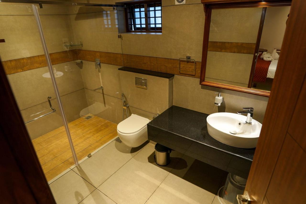 קוטאיאם Hotel Heritage Plaza מראה חיצוני תמונה