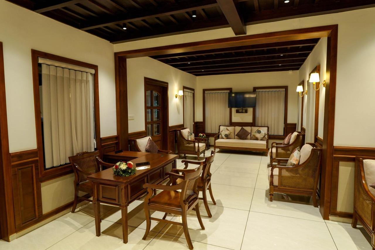 קוטאיאם Hotel Heritage Plaza מראה חיצוני תמונה